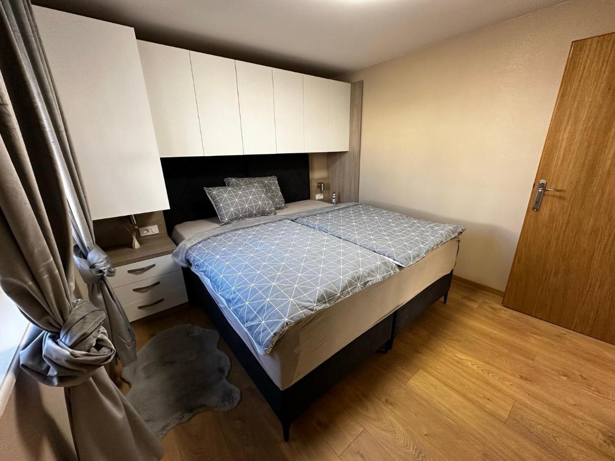 Apartman Veronika Врси Екстер'єр фото