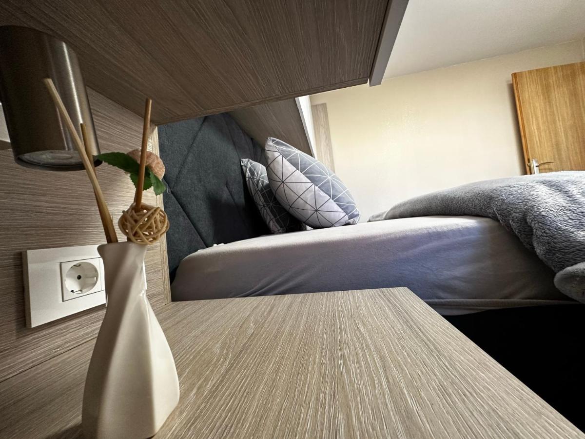 Apartman Veronika Врси Екстер'єр фото