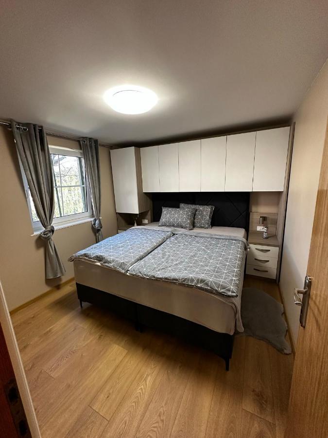 Apartman Veronika Врси Екстер'єр фото
